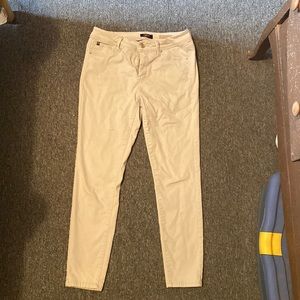 Curvy appeal khakis size 6